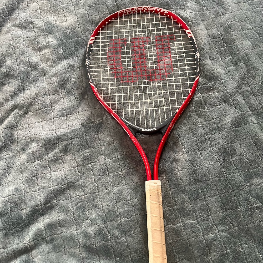 Wilson Red Tennis Racket - Picture 3 of 4